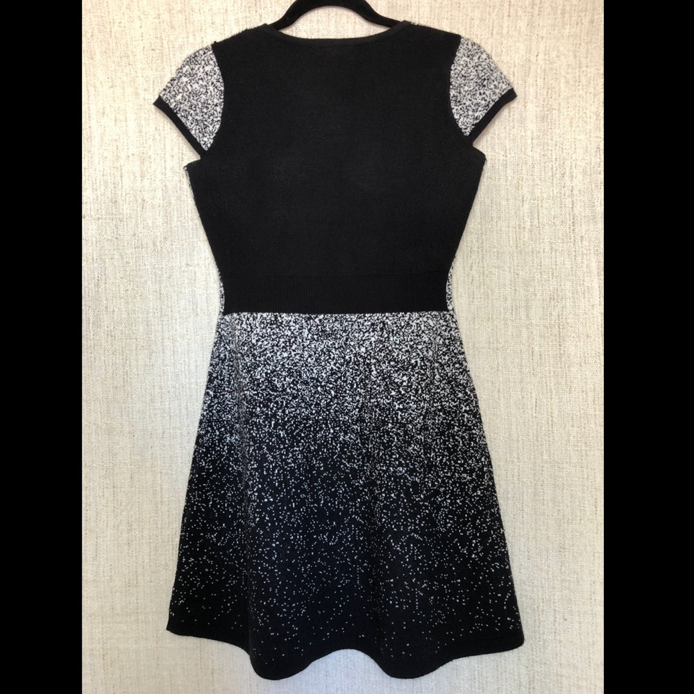 Dress - Picture 2 of 5